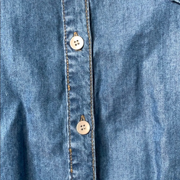 Soft Surroundings Chambray Button Down Shirt Med - Picture 6 of 6